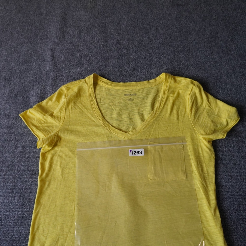 Dept 222 Women's Yellow V-Neck Short Sleeve Pocket‎ Tee T-Shirt Top